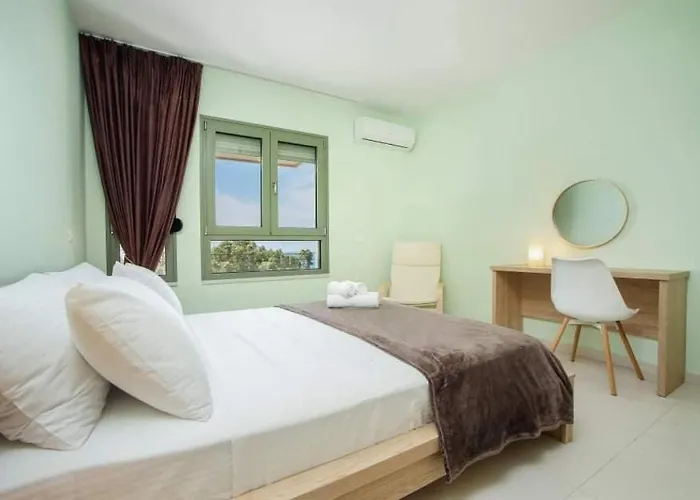 Eden Almond Tree - Luxurious Apartment With Sea View
