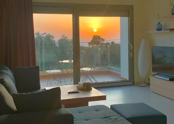 Eden Almond Tree - Luxurious Apartment With Sea View